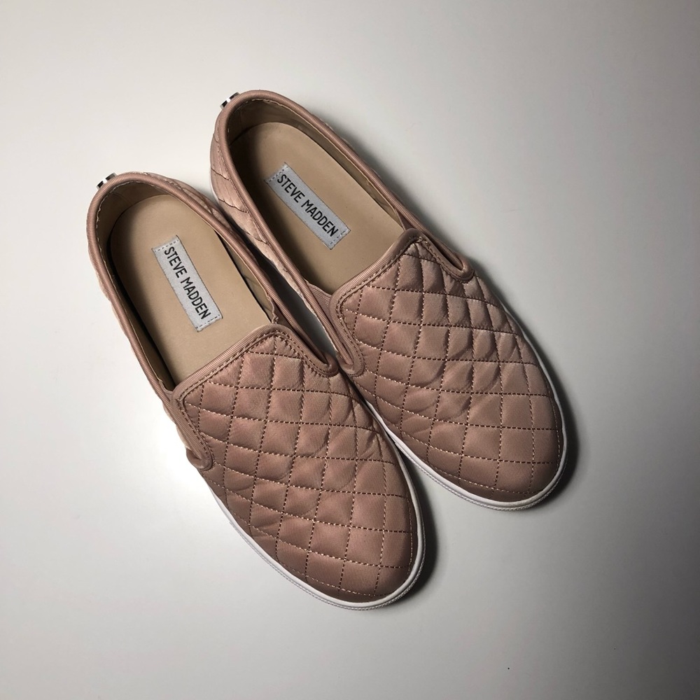 Steve Madden slip on sneakers